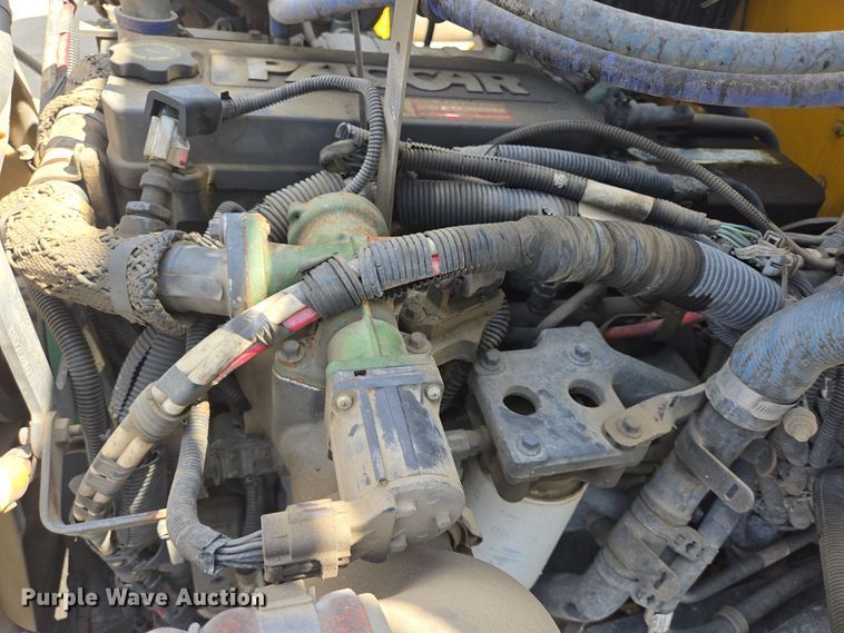 image for item DT5289 2013 Kenworth  T270 utility / service truck