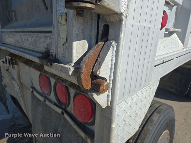 image for item DT5291 1995 Ti-Brook end dump trailer
