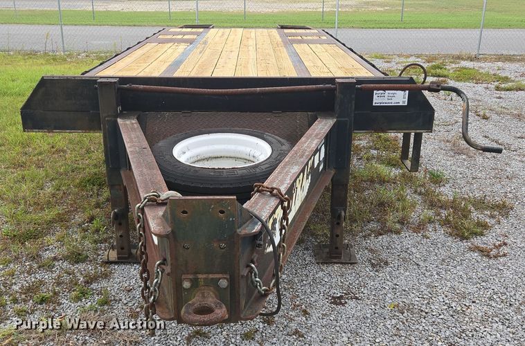 image for item DT5294 2007 Pro-Trak equipment trailer