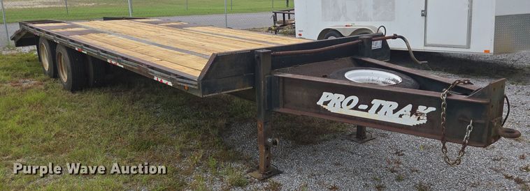 image for item DT5294 2007 Pro-Trak equipment trailer