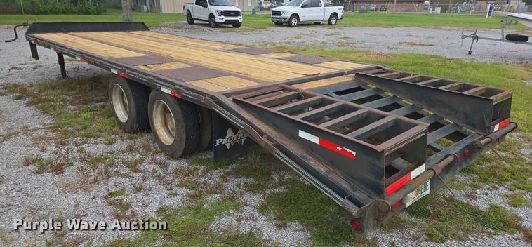 image for item DT5294 2007 Pro-Trak equipment trailer