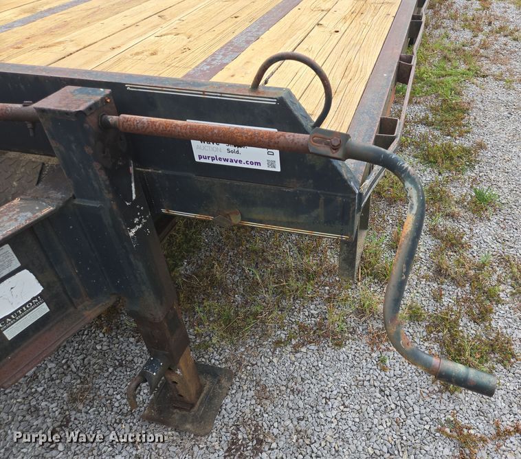 image for item DT5294 2007 Pro-Trak equipment trailer