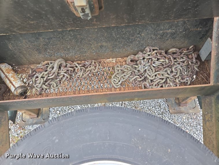 image for item DT5294 2007 Pro-Trak equipment trailer