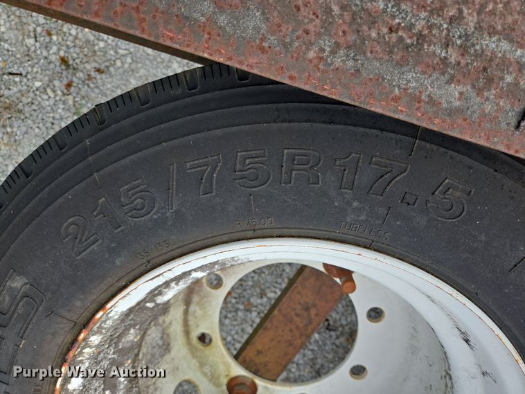 image for item DT5294 2007 Pro-Trak equipment trailer