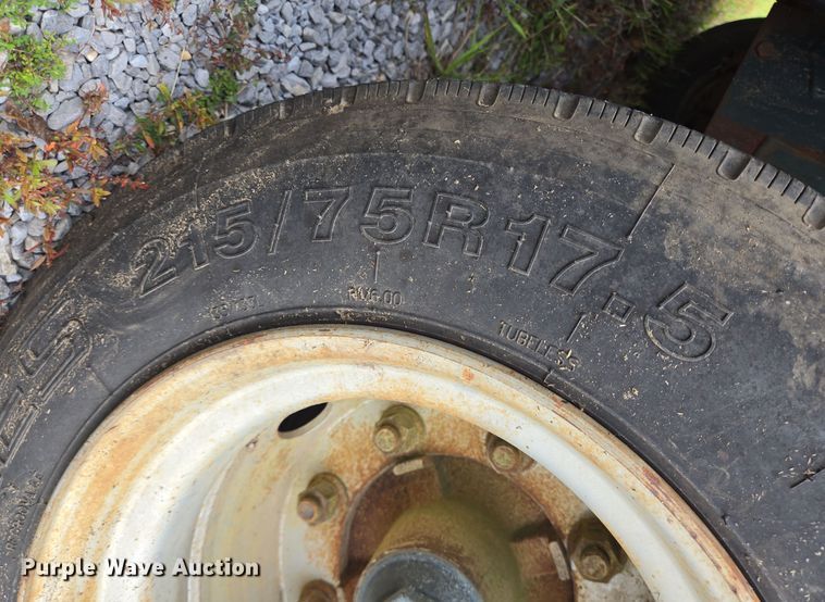 image for item DT5294 2007 Pro-Trak equipment trailer