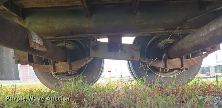 image for item DT5294 2007 Pro-Trak equipment trailer