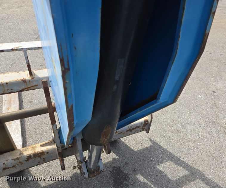 image for item DT5296 2012 Genie GTH1056 telehandler