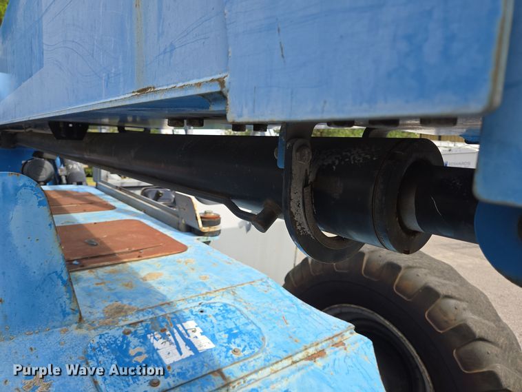 image for item DT5296 2012 Genie GTH1056 telehandler