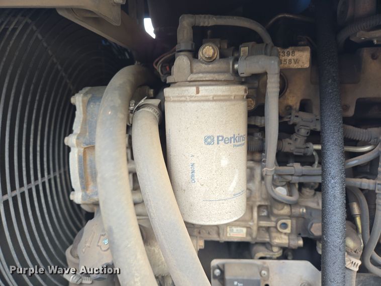 image for item DT5296 2012 Genie GTH1056 telehandler