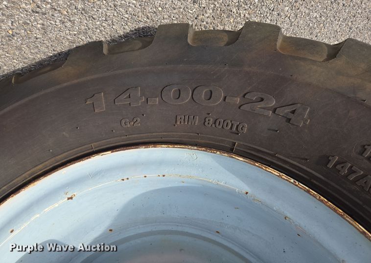 image for item DT5296 2012 Genie GTH1056 telehandler