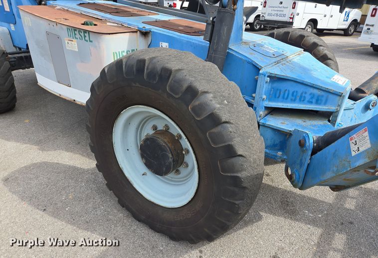 image for item DT5296 2012 Genie GTH1056 telehandler