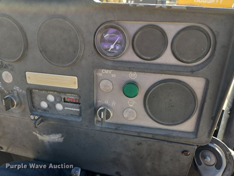 image for item DT5302 2006 Dynapac   CA152PD single drum roller