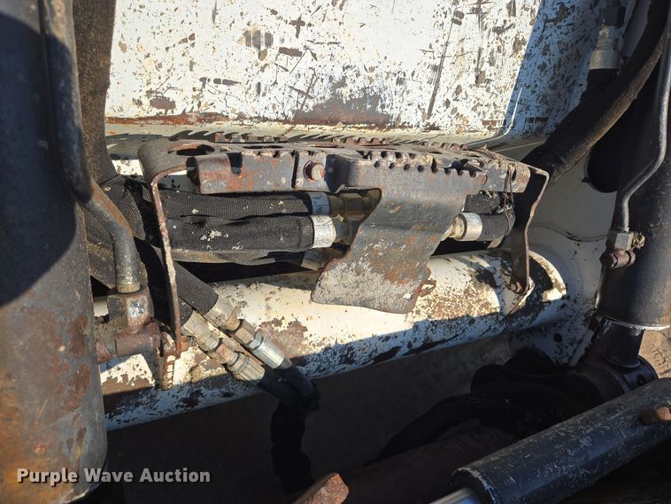 image for item DT5310 2017 Bobcat  T630 skid steer loader