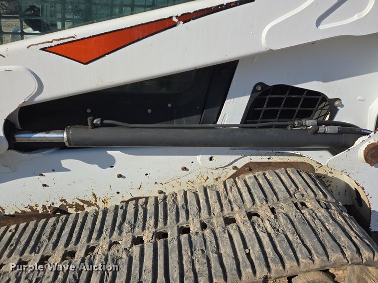 image for item DT5310 2017 Bobcat  T630 skid steer loader