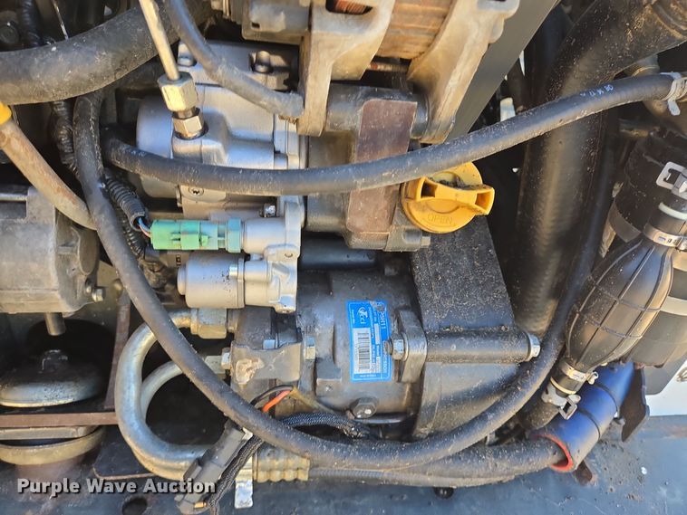 image for item DT5310 2017 Bobcat  T630 skid steer loader