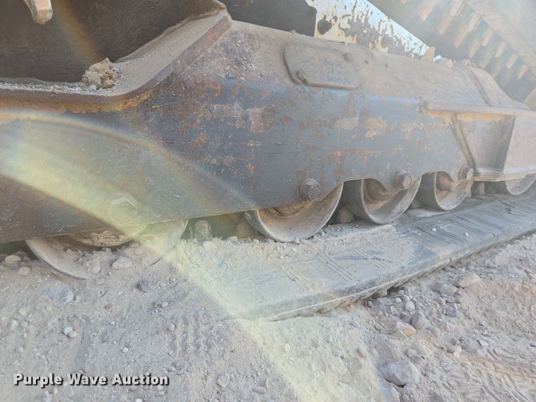 image for item DT5310 2017 Bobcat  T630 skid steer loader