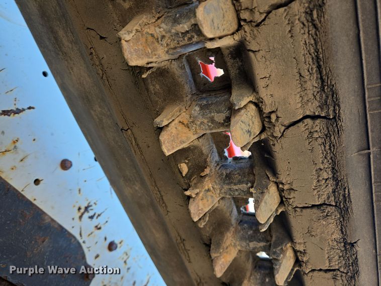 image for item DT5310 2017 Bobcat  T630 skid steer loader