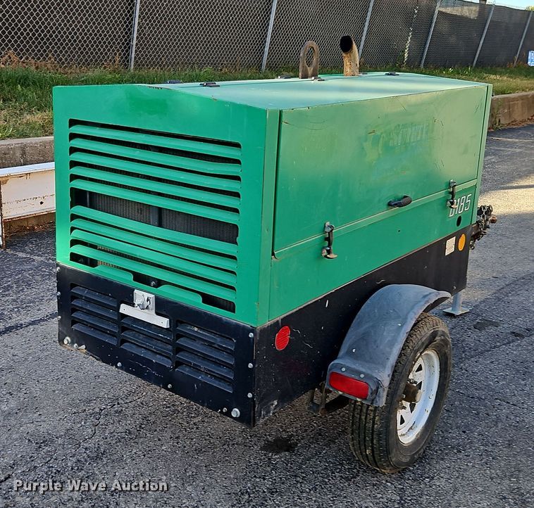 image for item DT7516 1990 Sullivan D185 air compressor