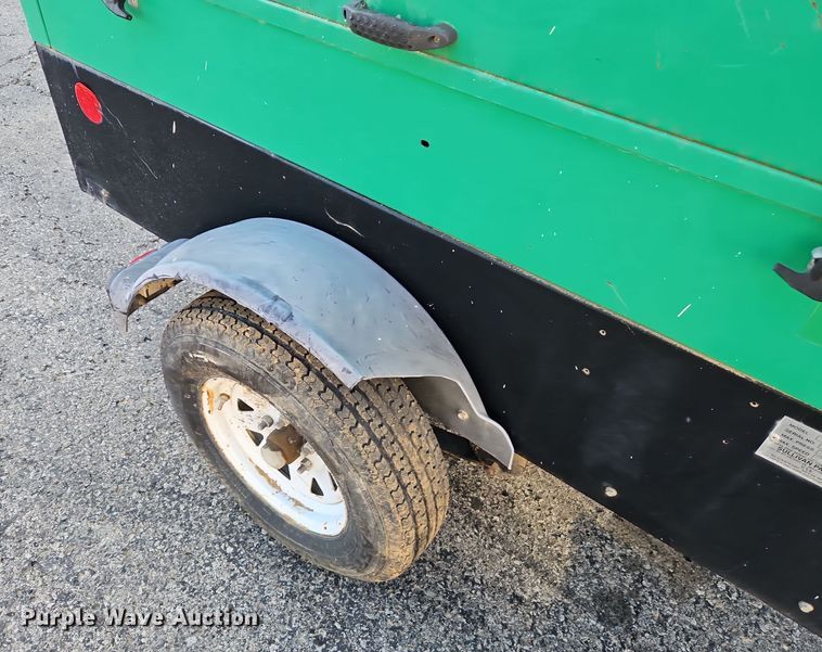 image for item DT7516 1990 Sullivan D185 air compressor