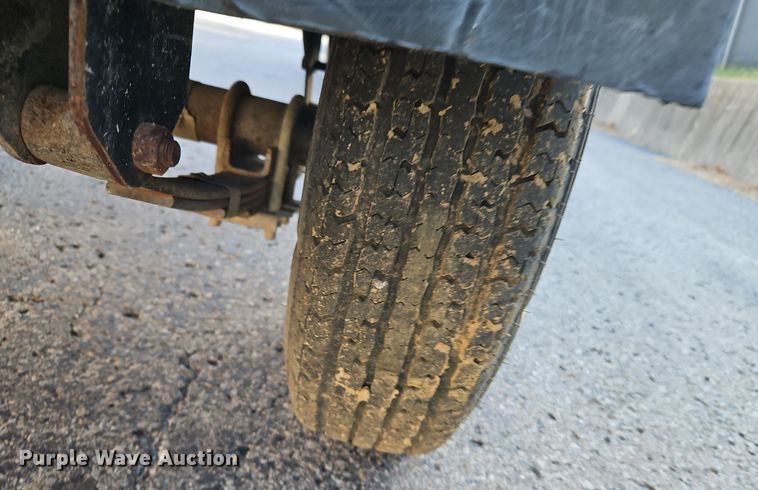 image for item DT7516 1990 Sullivan D185 air compressor