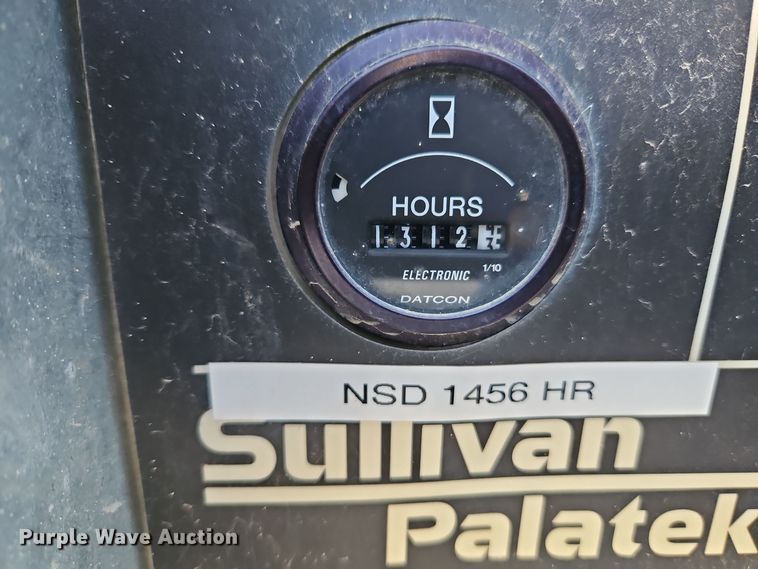 image for item DT7516 1990 Sullivan D185 air compressor