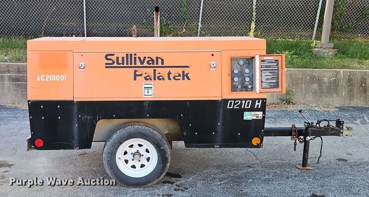 image for item DT7517 Sullivan DF210PHJD air compressor
