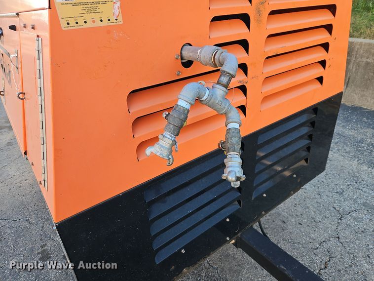 image for item DT7517 Sullivan DF210PHJD air compressor