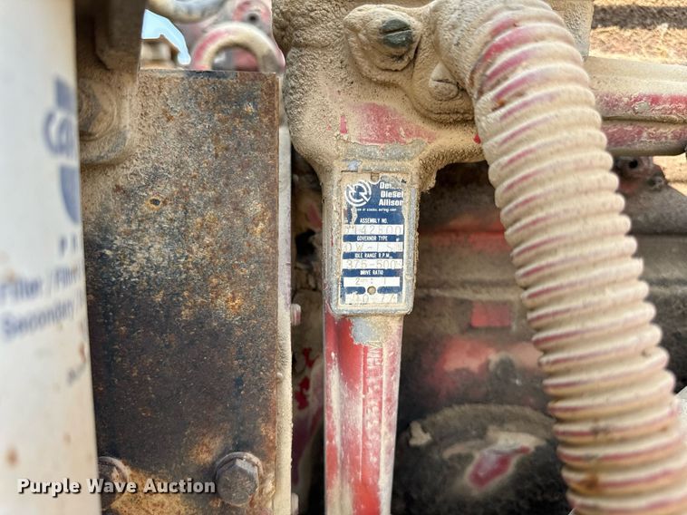 image for item DV5910 1978 International  Paystar 5000 truck cab and chassis