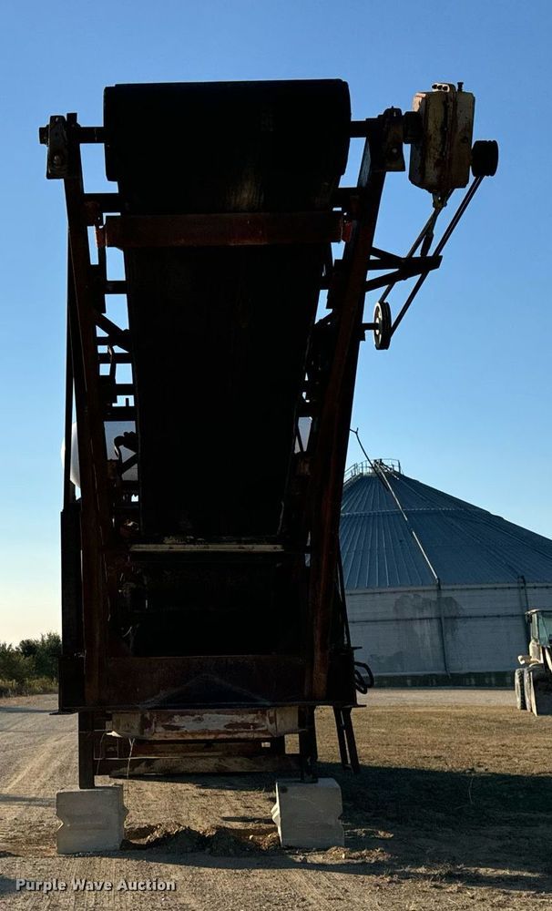 image for item DV5912 Cedar Rapids  jaw crushing plant