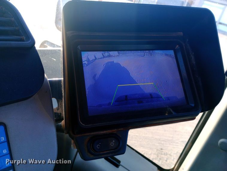 image for item DW0775 2011 Komatsu WA380-7 wheel loader