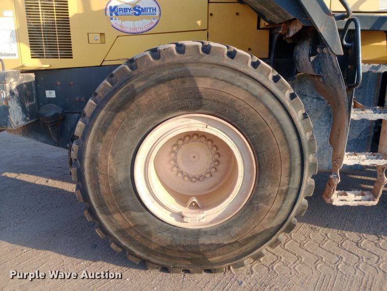 image for item DW0775 2011 Komatsu WA380-7 wheel loader