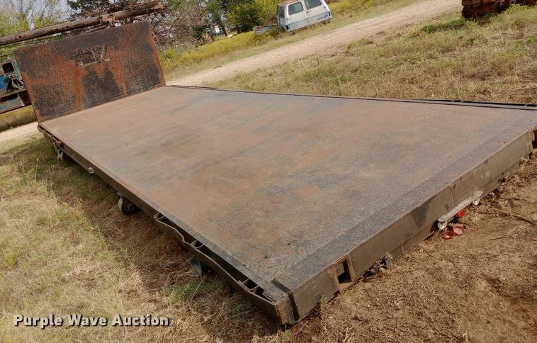 image for item DW0779 Flatbed