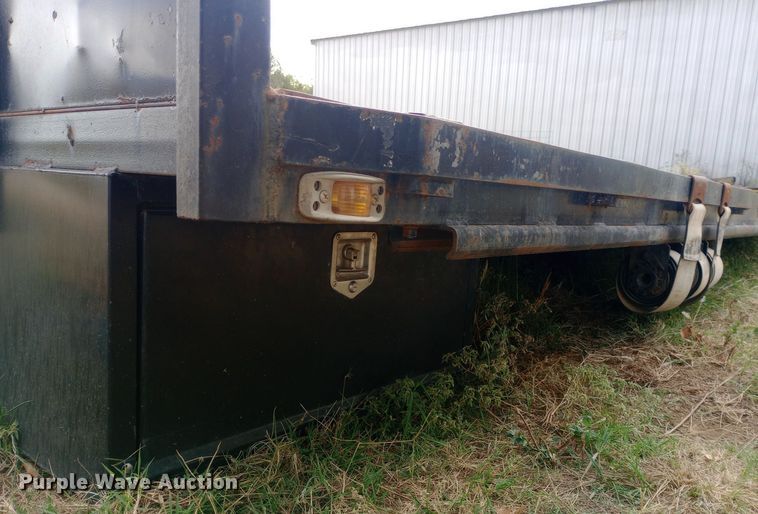 image for item DW0779 Flatbed