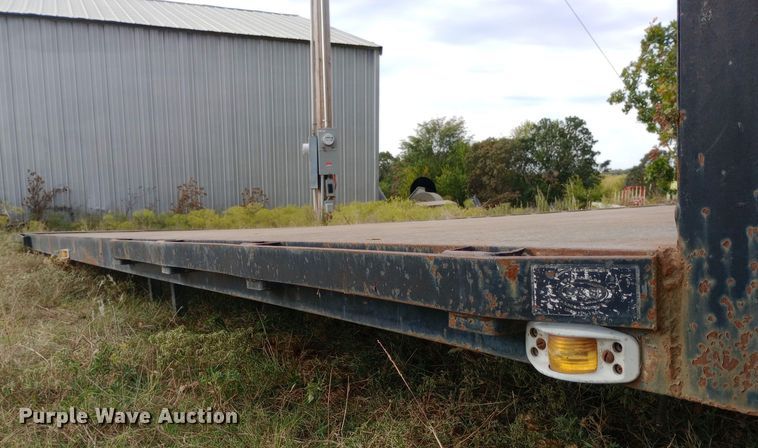 image for item DW0779 Flatbed