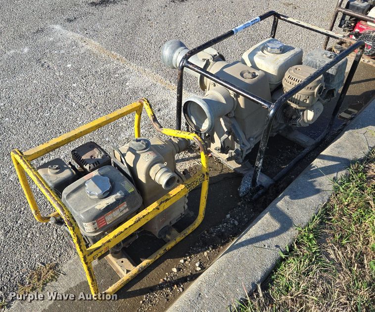 image for item DW2514 (2) pumps 