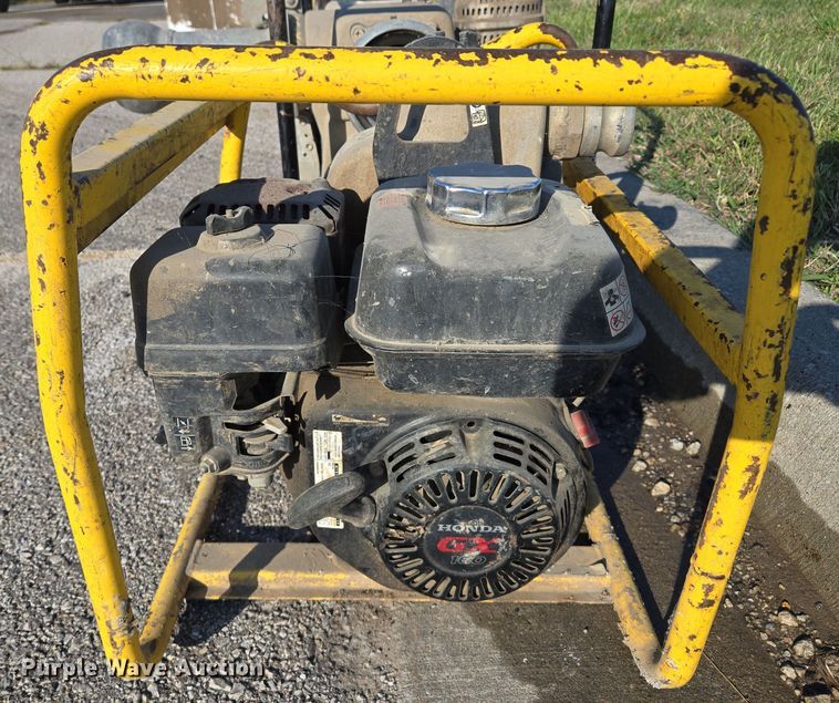 image for item DW2514 (2) pumps 