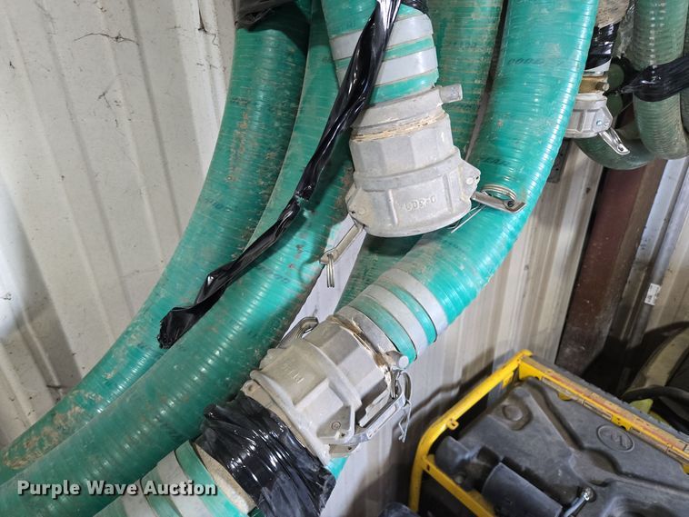 image for item DW2514 (2) pumps 