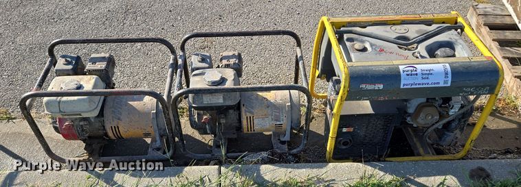 image for item DW2515 (3) generators 