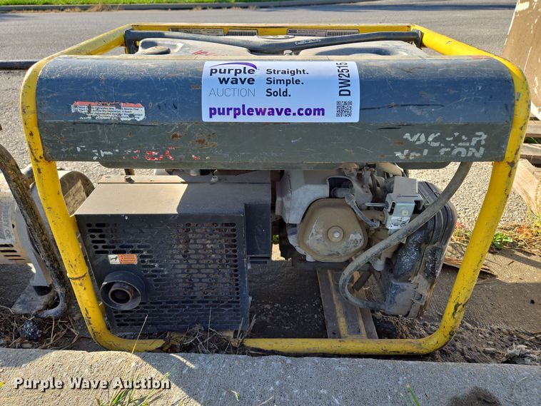 image for item DW2515 (3) generators 