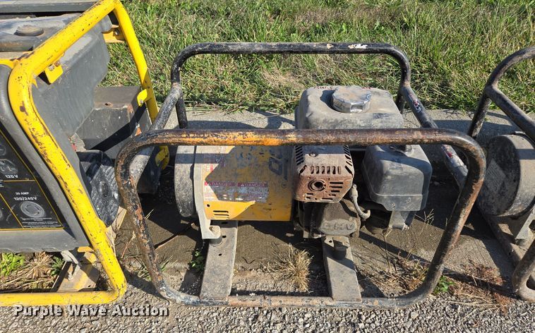 image for item DW2515 (3) generators 