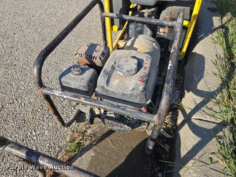 image for item DW2515 (3) generators 