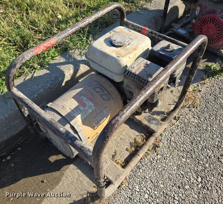 image for item DW2515 (3) generators 