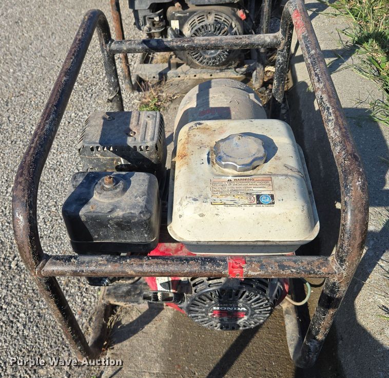 image for item DW2515 (3) generators 