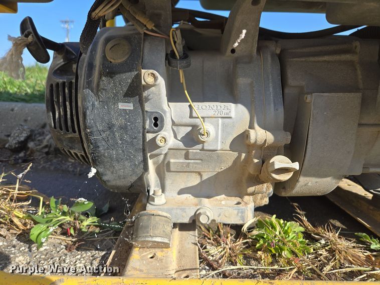 image for item DW2515 (3) generators 