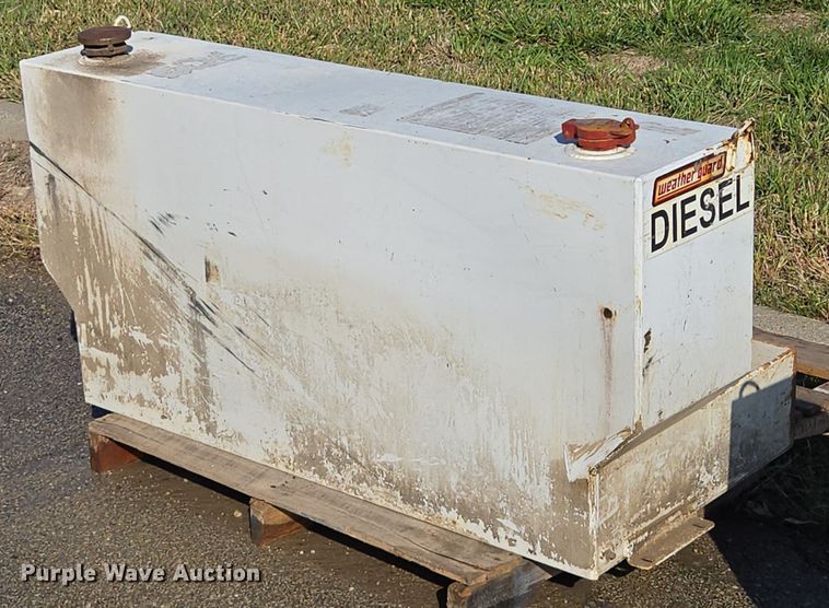 image for item DW2516 (2) fuel tanks 