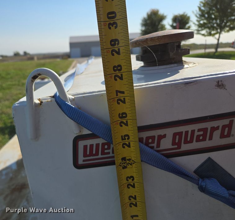 image for item DW2517 (2) fuel tanks 