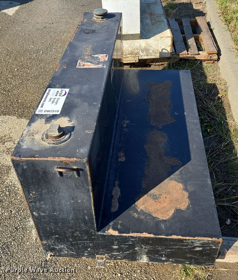 image for item DW2518 Automotive accessories 