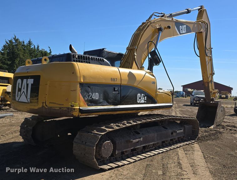 image for item DW3750 2008 Caterpillar 324D L excavator