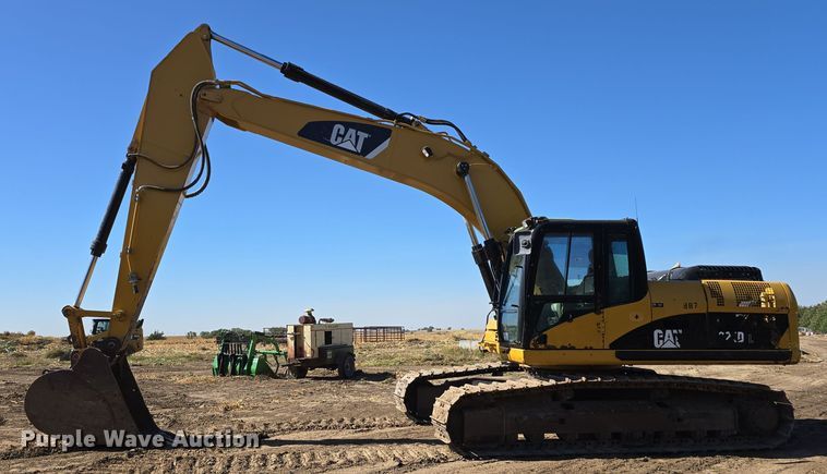 image for item DW3750 2008 Caterpillar 324D L excavator