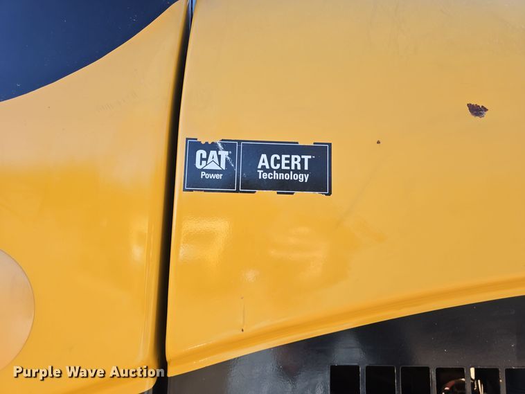 image for item DW3750 2008 Caterpillar 324D L excavator